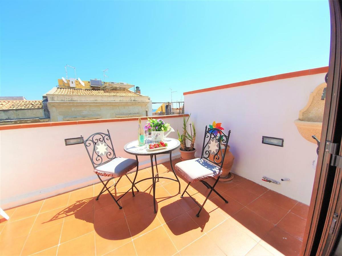 Una Terrazza Per Due Siraküza Dış mekan fotoğraf