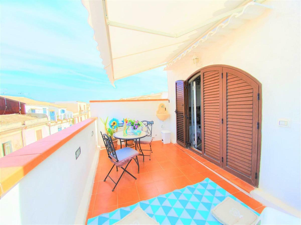 Una Terrazza Per Due Siraküza Dış mekan fotoğraf